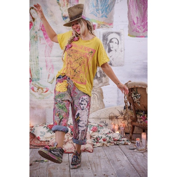 Magnolia Pearl Short Sleeve Yellow T-Shirt Indian Postmark Elephant NWT - Picture 9 of 9